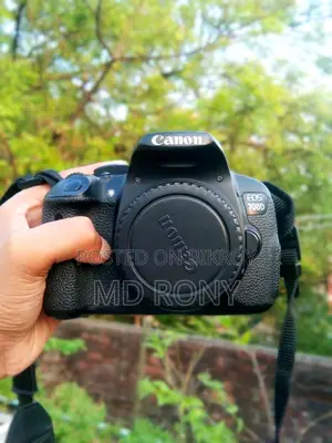 Canon 700d with kit lens