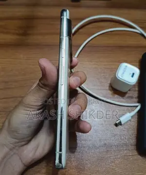 Google Pixel 8 Pro . (Used)