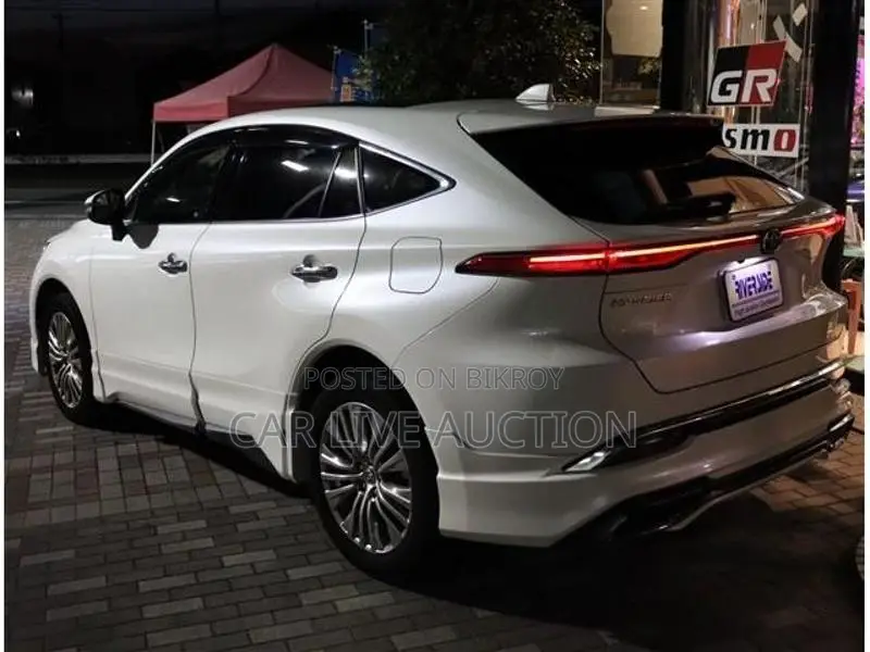 Toyota Harrier Hybrid Z 2023