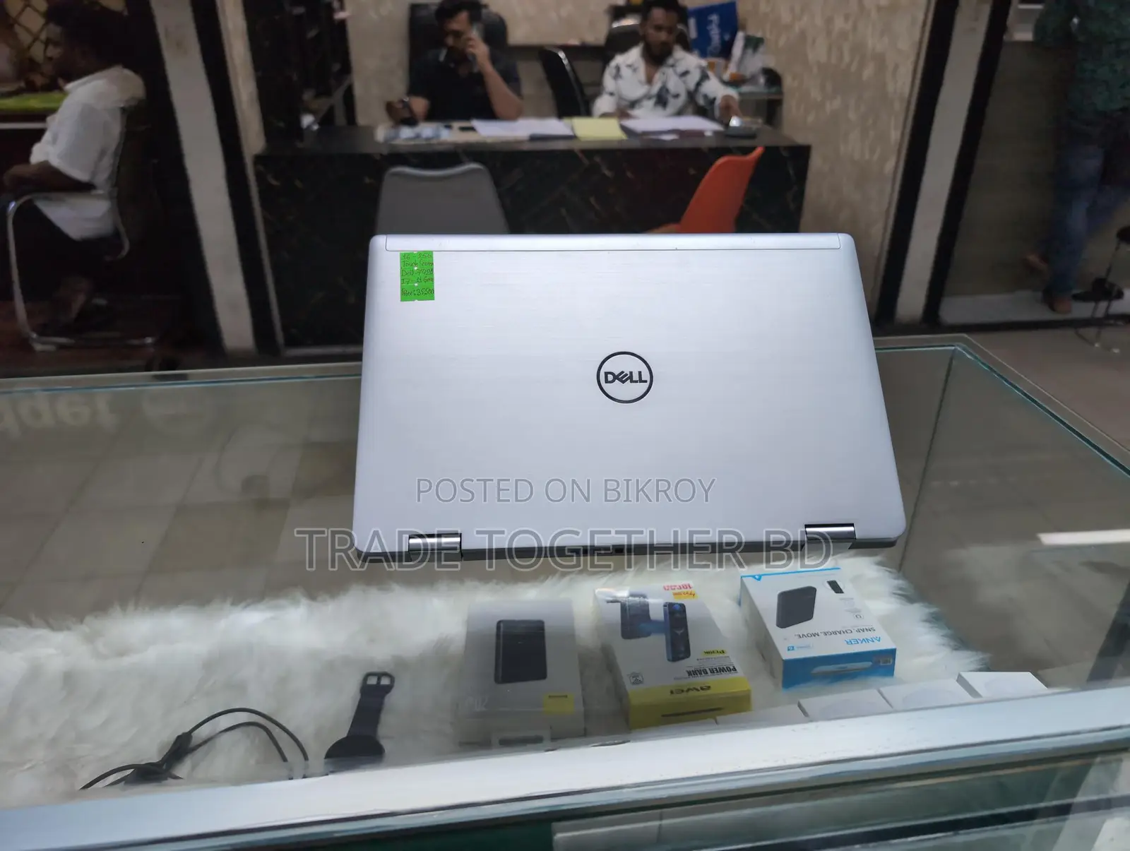 Dell 7420 i7 11th gen touch screen