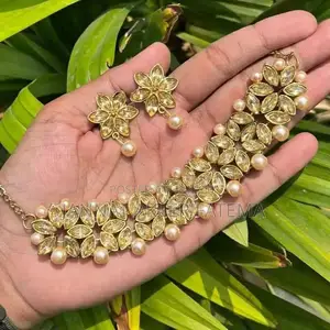 Stylish Jewelry Set