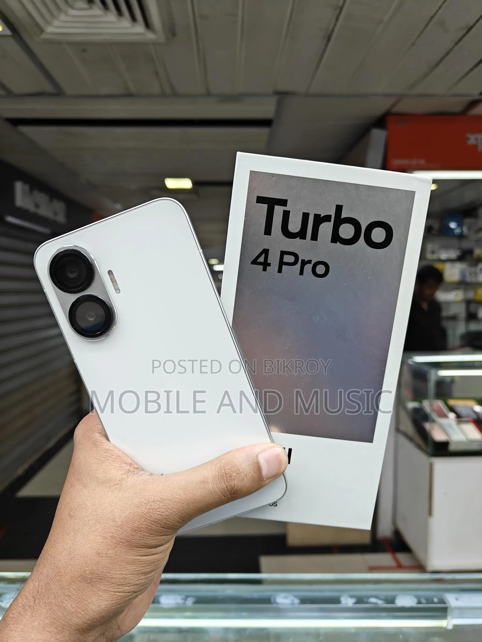 Xiaomi Redmi Turbo 4 pro 12-256 (Used)