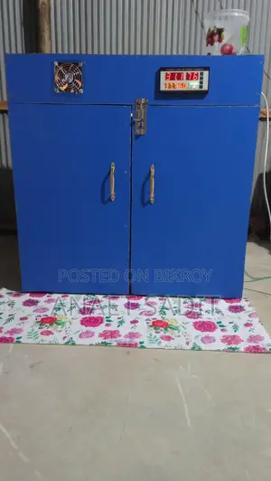 Egg Hatching Machine - Incubator