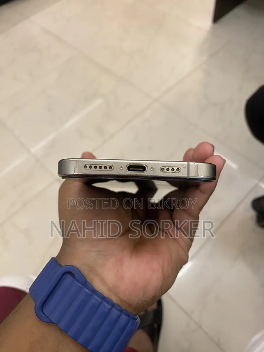 Apple iPhone 16 Pro Max অস্ট্রেলিয়ান ভেরিয়েন্ট (ব্যবহৃত)
