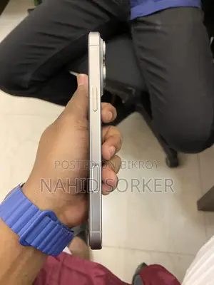 Apple iPhone 16 Pro Max অস্ট্রেলিয়ান ভেরিয়েন্ট (ব্যবহৃত)
