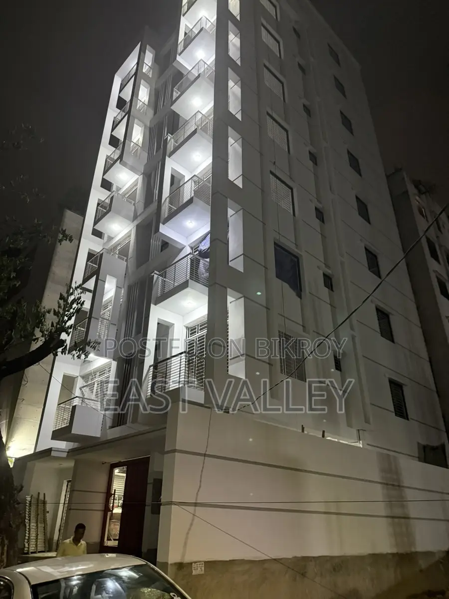 SALE I Block 1500 sqft flat