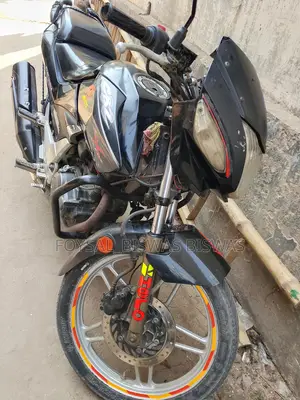 Hero CBZ Xtrem 2014