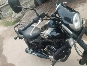 Bajaj Avenger Street 160 2021
