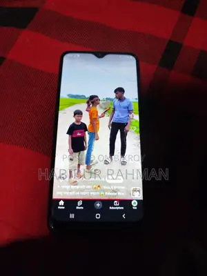 Samsung Galaxy A20 (Used)