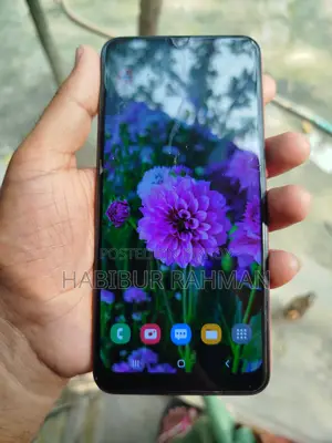 Samsung Galaxy A20 (Used)