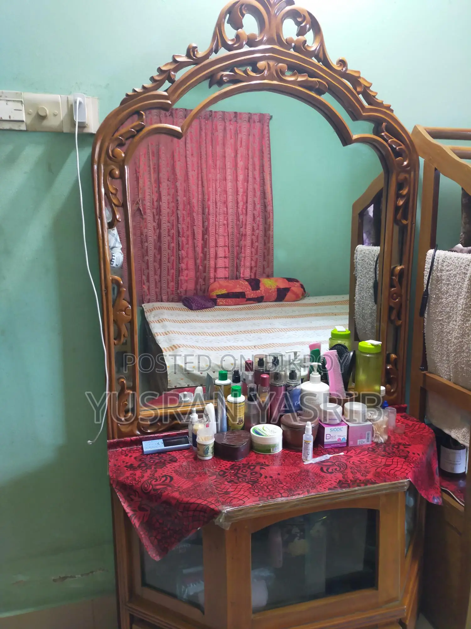 Dressing Table