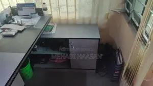 ✨ Sell Premium Quality Modern Office Tables