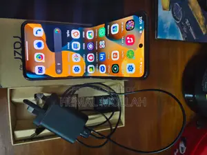 Motorola Razr 40 (Used)
