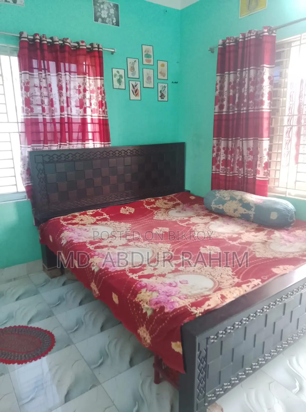 মাত্র তিন মাস ব্যবহৃত একটি খাট বিক্রি করব