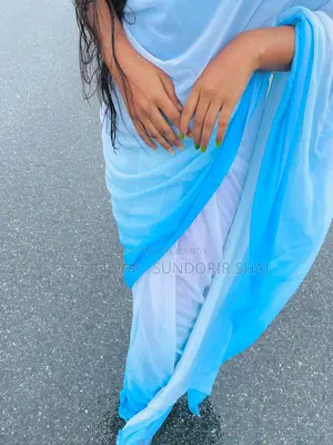 ভাইরাল ইন্ডিয়ান সিল্ক শাড়ি