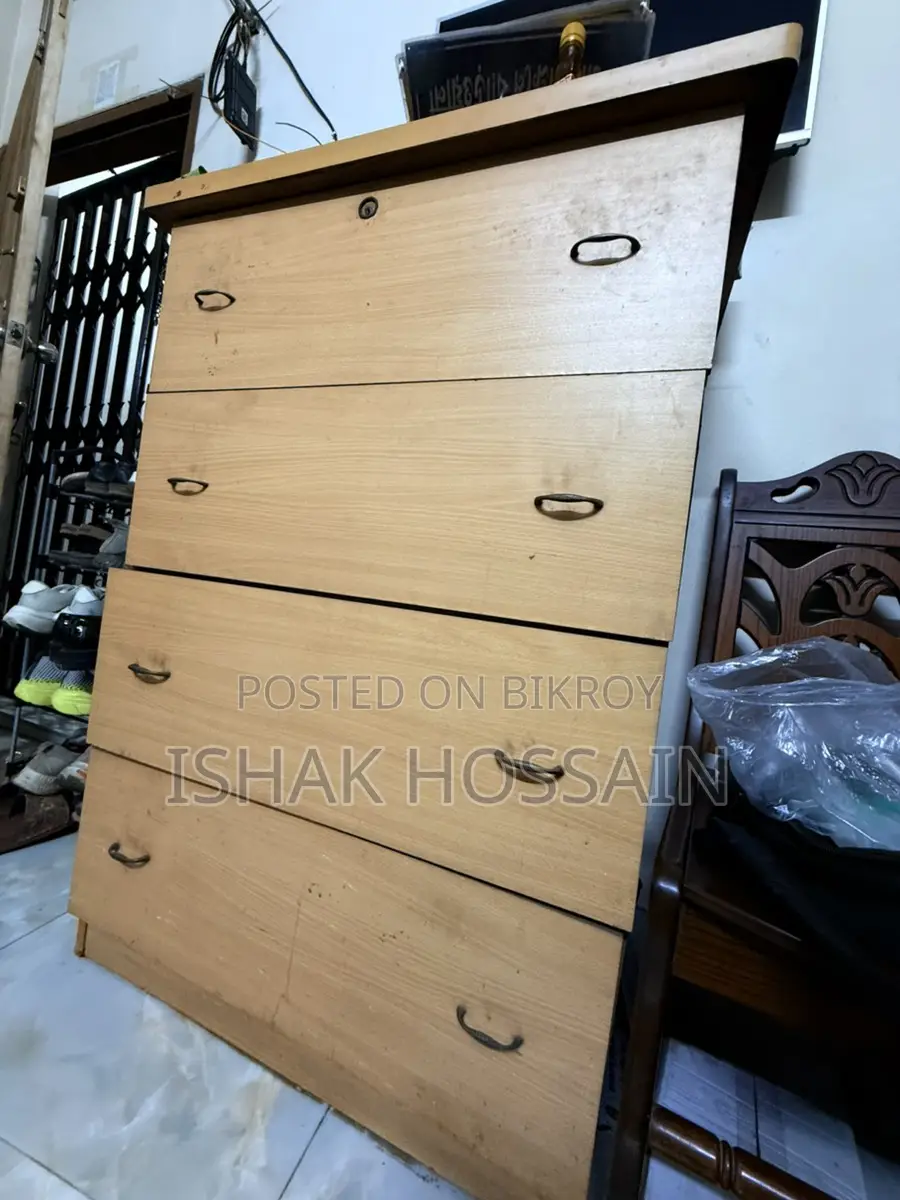 ওয়ারড্রোব