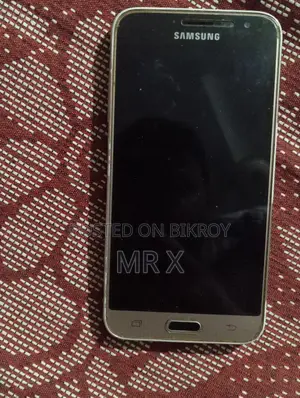Samsung Galaxy J2 . (Used)
