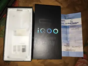 iQOO z9s (Used)