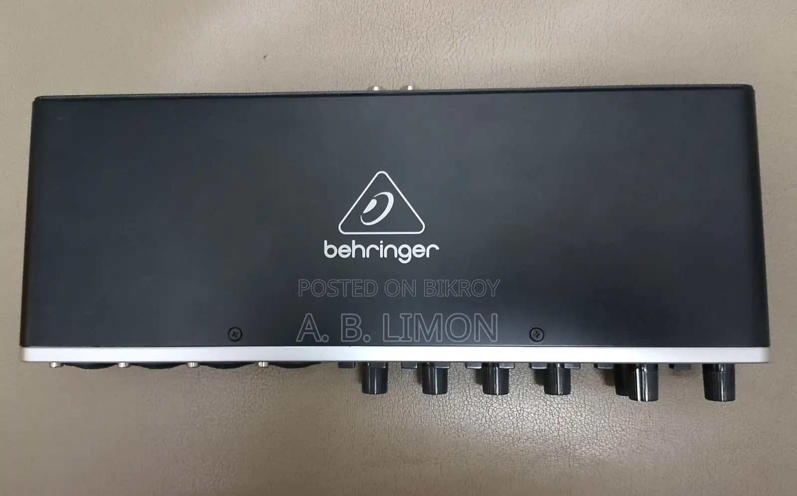 Behringer U-phoria Umc404hd 4 in Out Sound Card