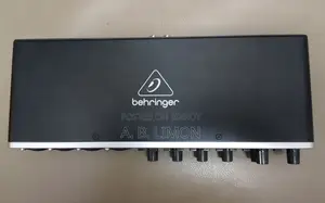 Behringer U-phoria Umc404hd 4 in Out Sound Card
