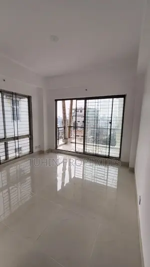 Used Ready 1250 Sft South Facing 7th Floor Flat Sale at Mirpur-6