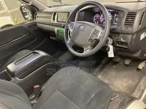 Toyota Hiace SUPER GL PKG 2021