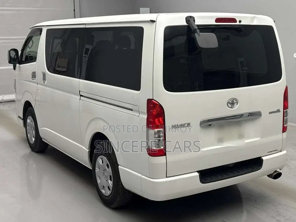 Toyota Hiace SUPER GL PKG 2021