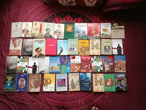 25 Piece Books