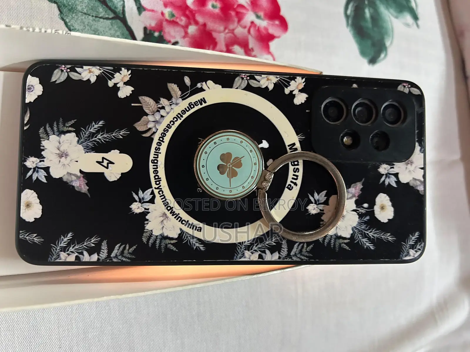 Samsung Galaxy A52 . (Used)