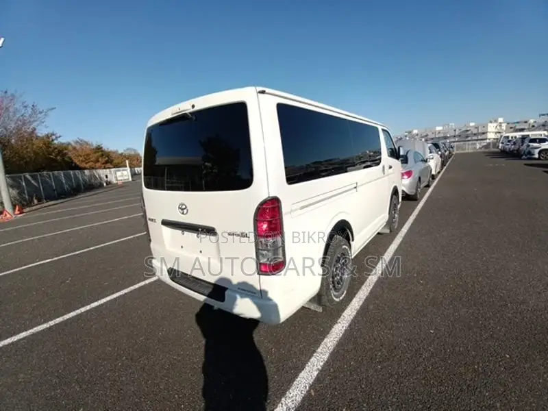 Toyota Hiace Super GL Dark Prime2 2023