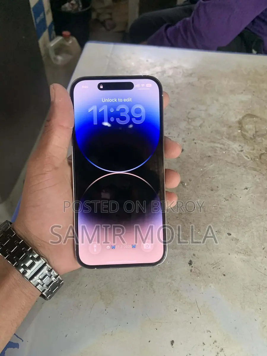 Apple iPhone 14 Pro . (Used)