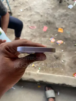 Apple iPhone 14 (Used)