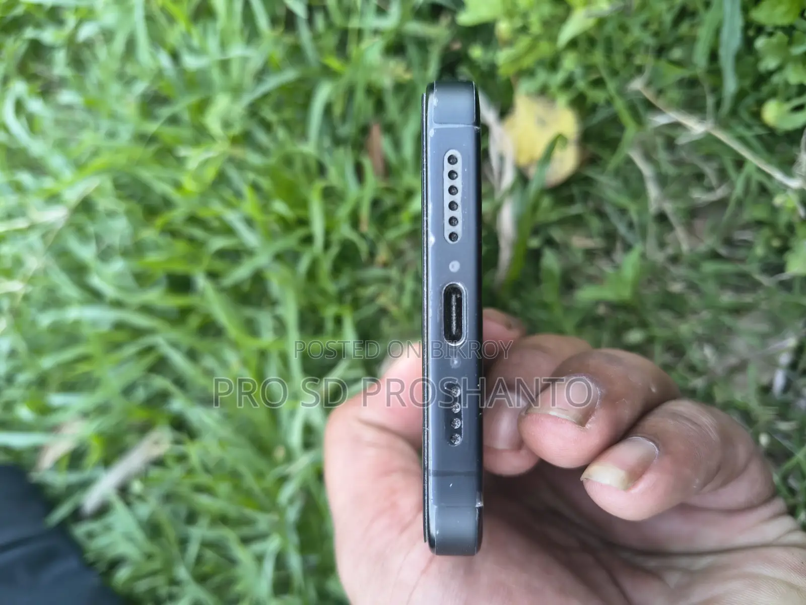 Apple iPhone 15 pro max . (Used)