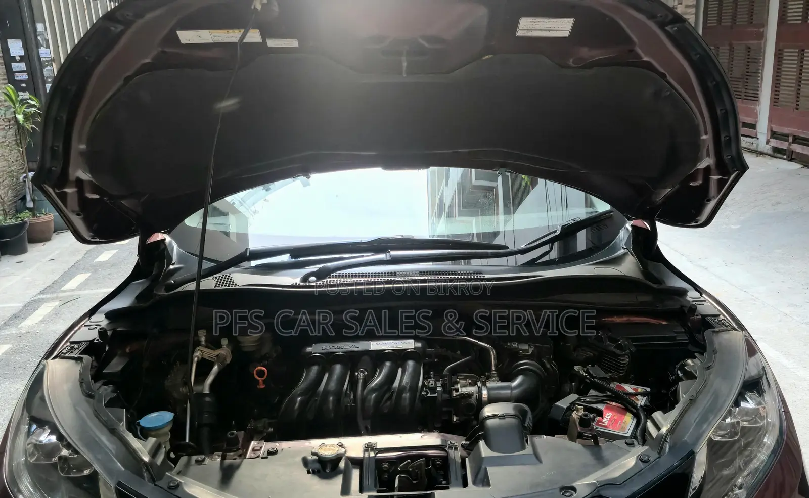 Honda Vezel Z Package Oil Run 2015