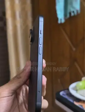 Apple iPhone 15 . (Used)