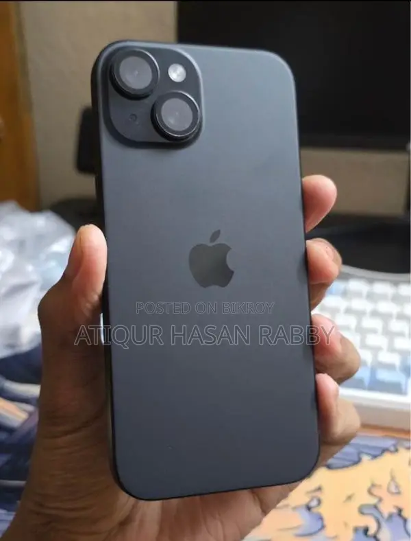 Apple iPhone 15 . (Used)