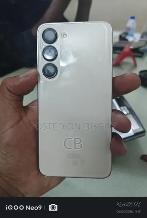 Samsung Galaxy S23 8/256 (ব্যবহৃত)