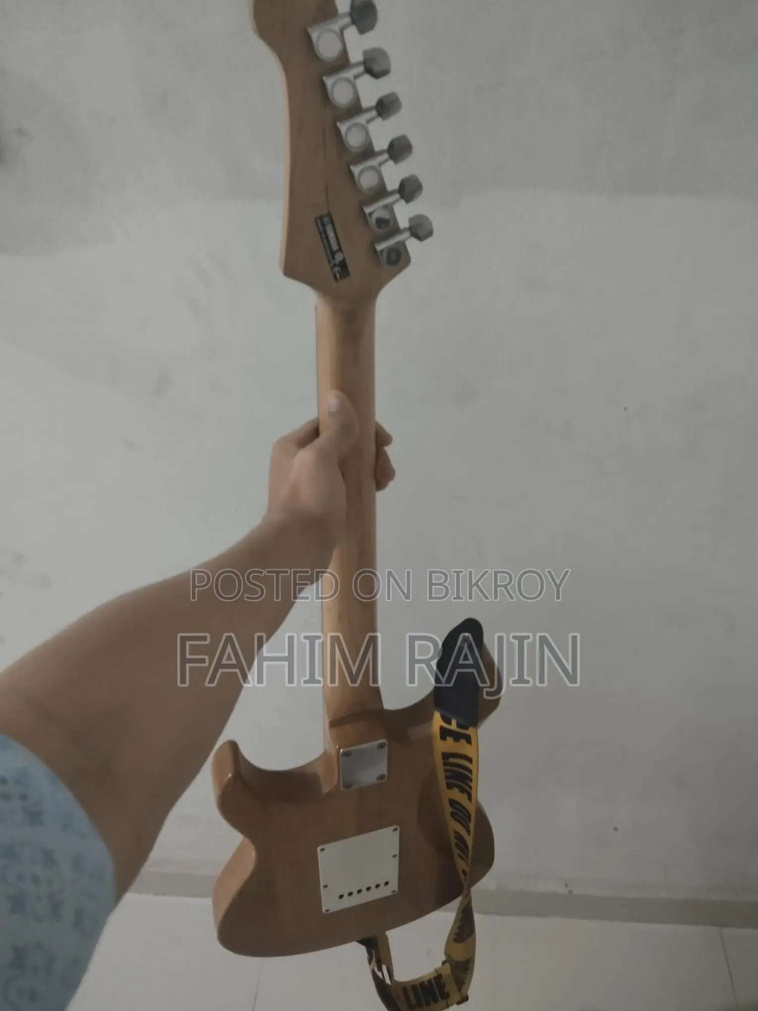 Yamaha Pacifia 112j Electric Guitar