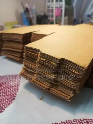 24 PC cardboard boxes (unfolded) 4*4*2