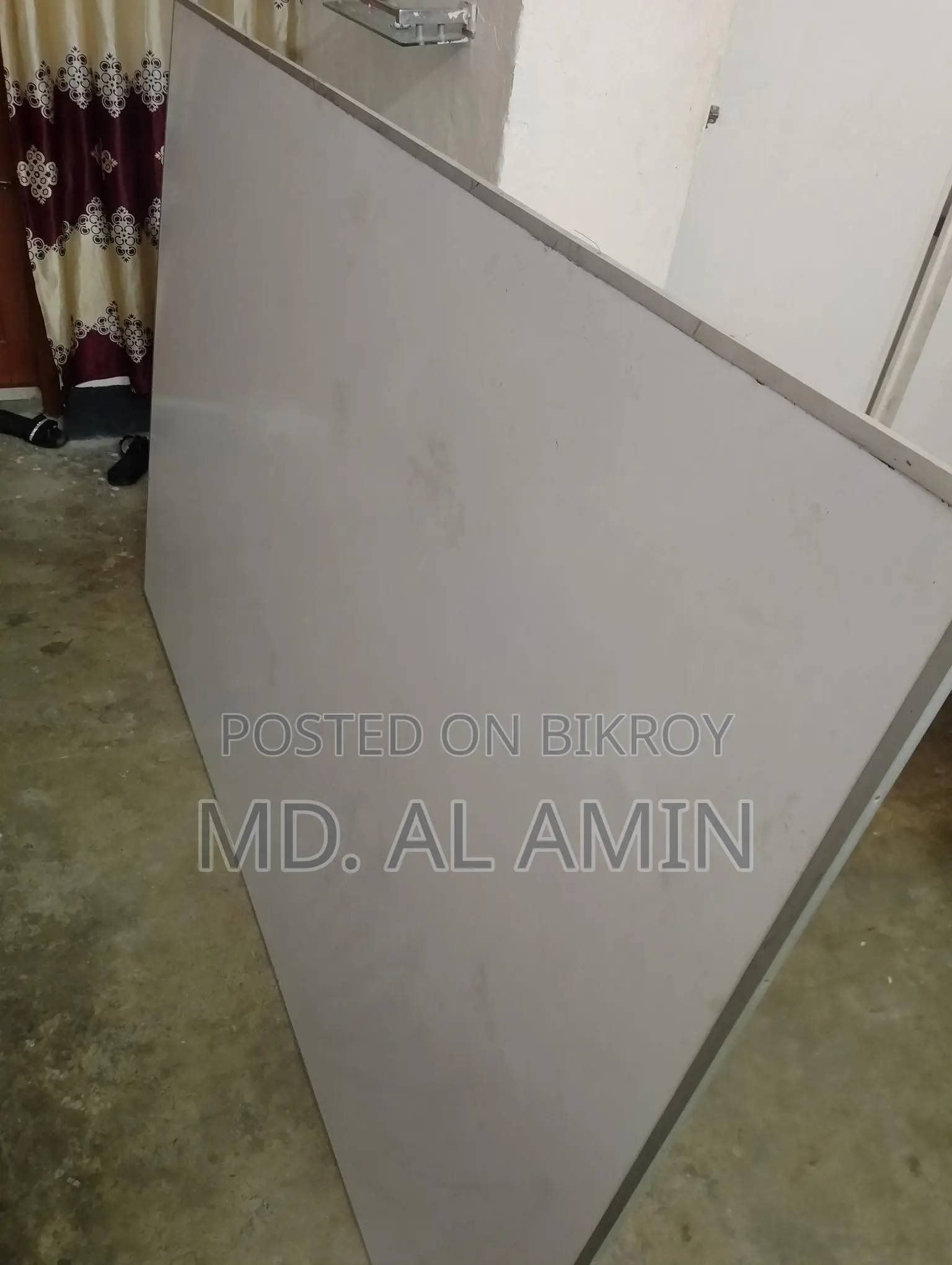 হোয়াইট বোর্ড