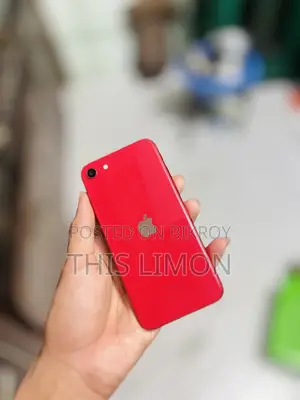 Apple iPhone SE (2020) 64 GB Red
