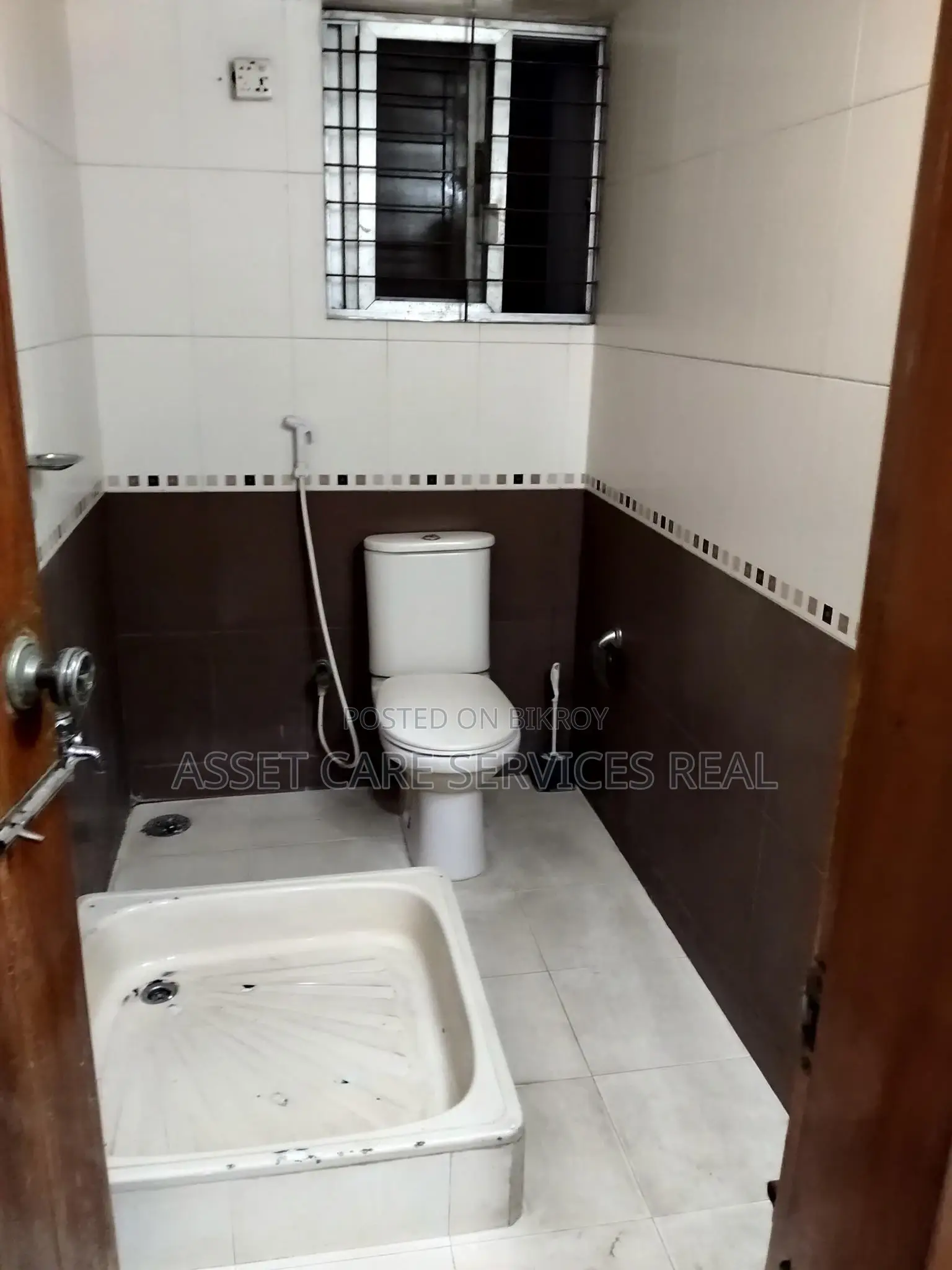 4Bed Furnished Apartment Rent In Gulshan-2