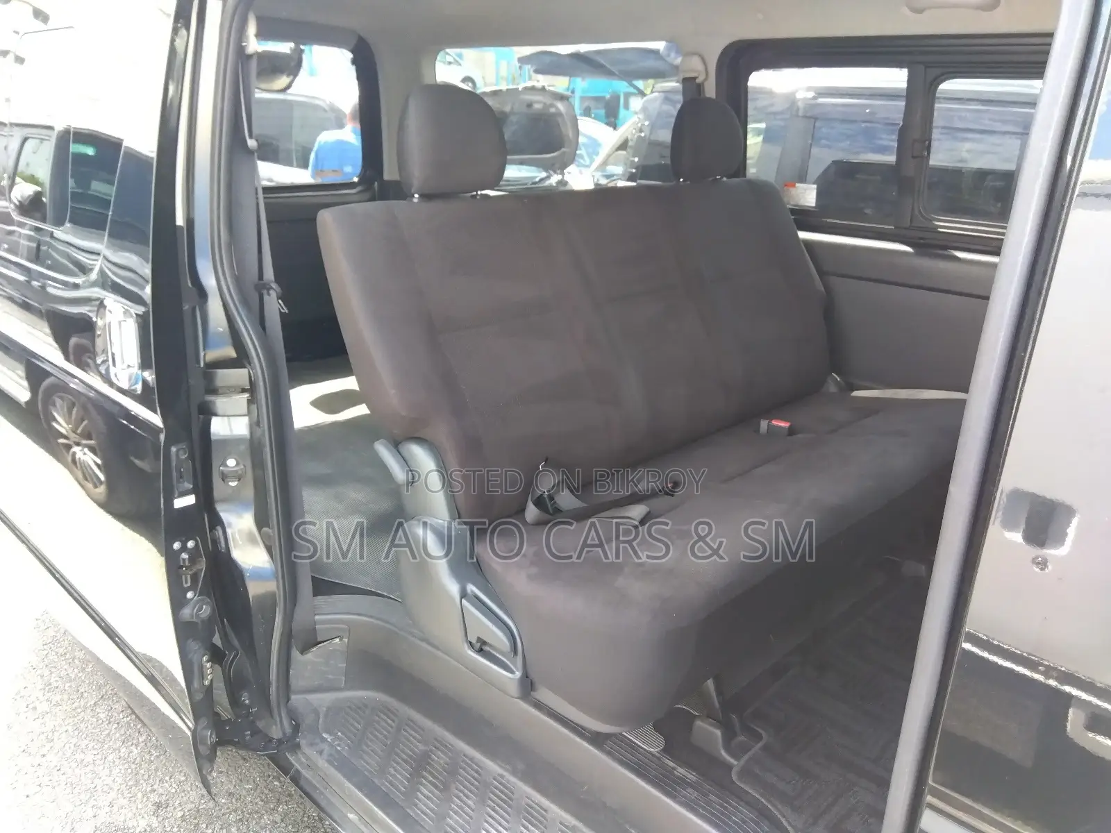 Toyota Hiace Super GL Black 2020