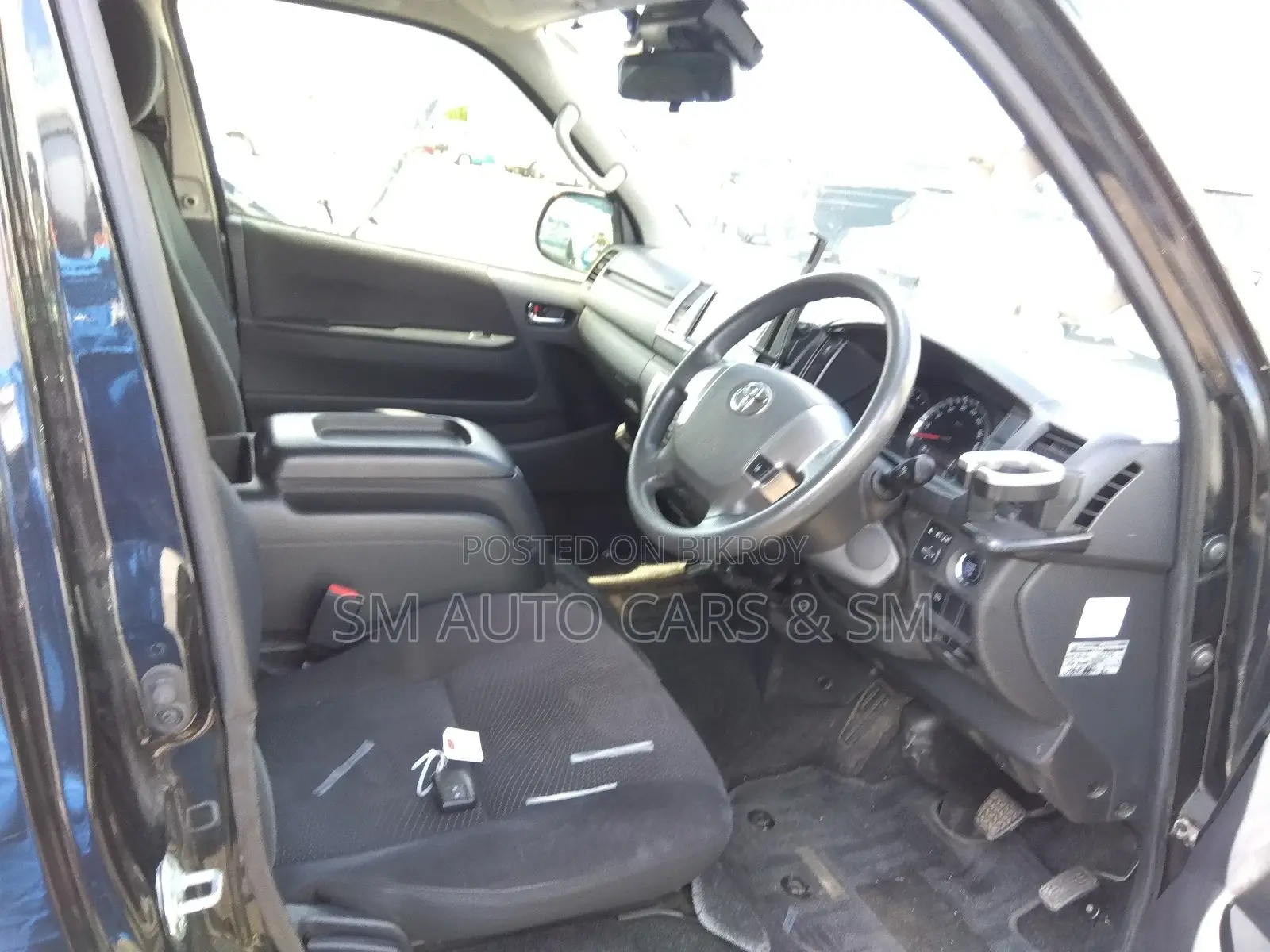 Toyota Hiace Super GL Black 2020