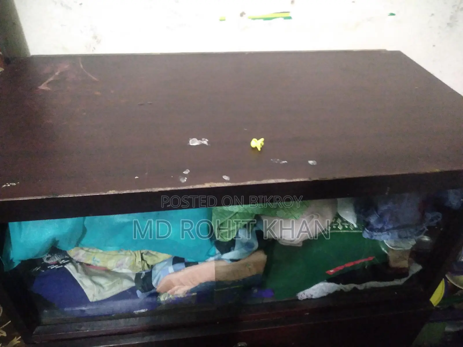 ওয়ারড্রোব বিক্রির জন্য