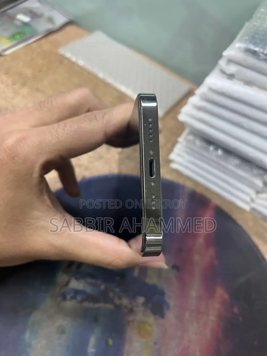 Apple iPhone 12 Pro (Used)