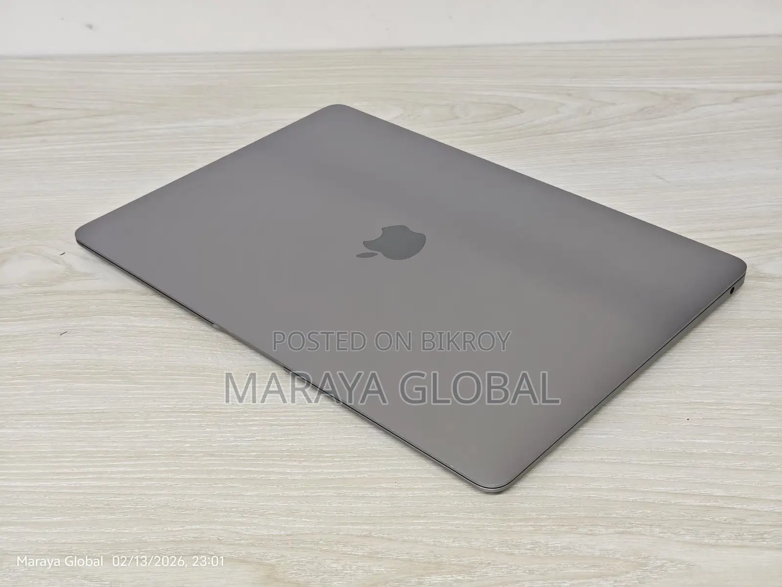 Apple MacBook 2020
