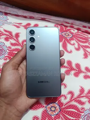 Samsung Galaxy S24 (Used)