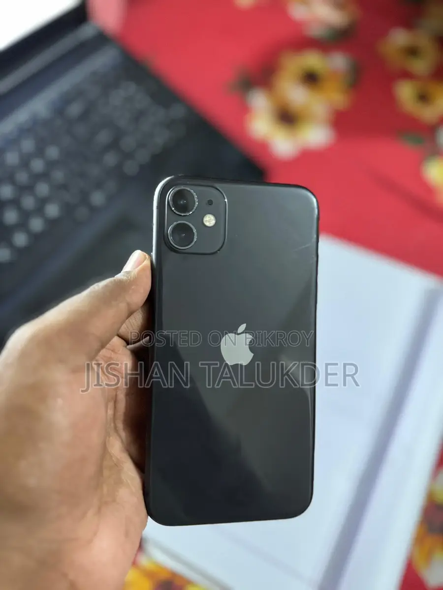 Apple iPhone 11 (Used)