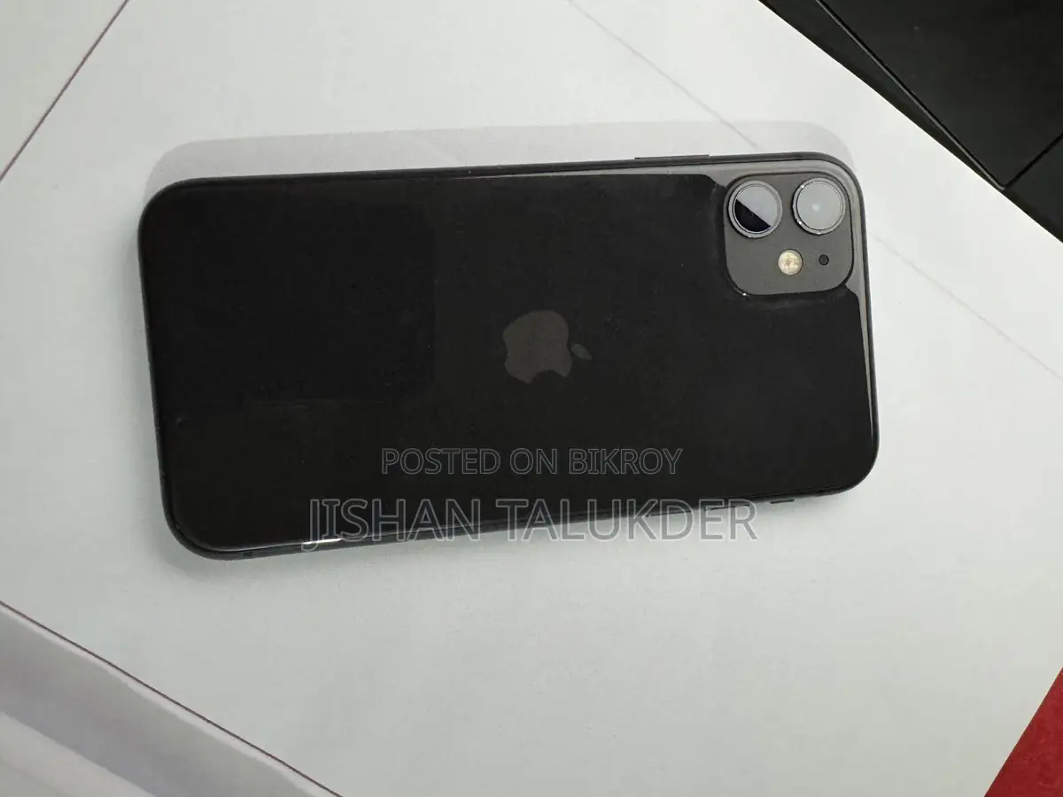 Apple iPhone 11 (Used)